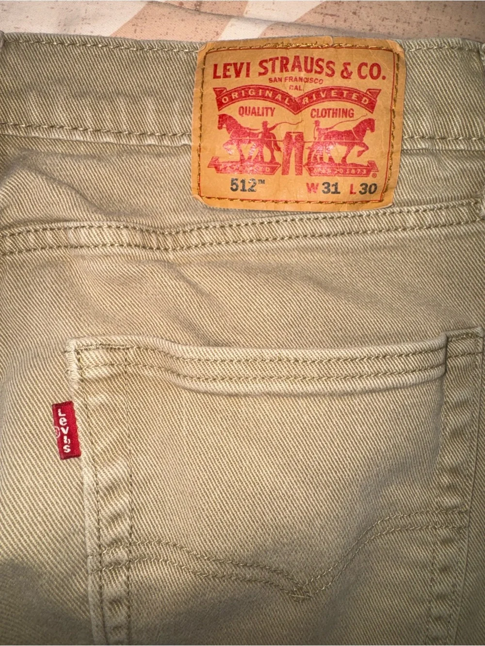 Levi's 512 Men’s Skinny Jeans in Beige. Size W31 L30